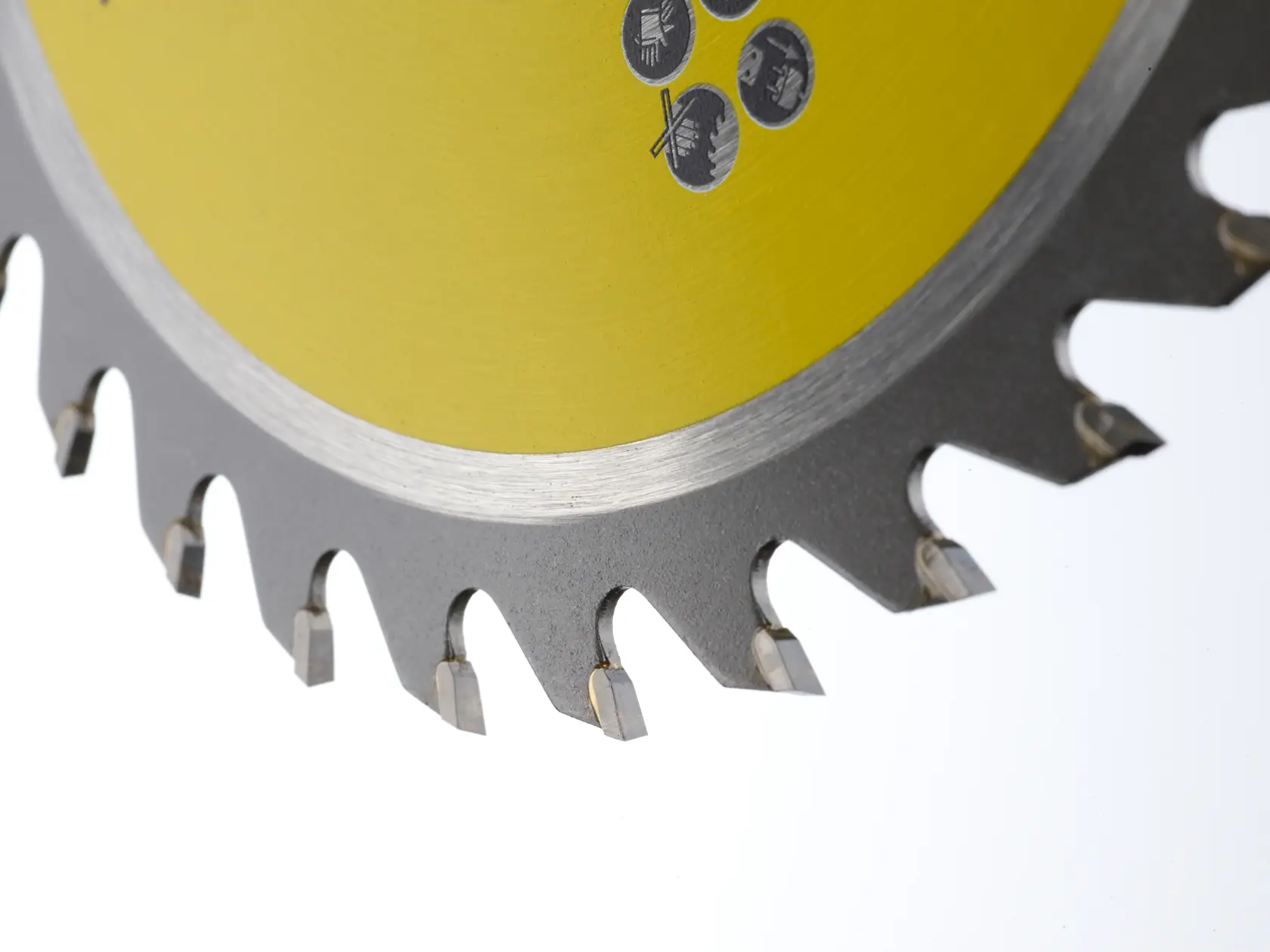 Photo of STANLEY STA13005 circular saw blade, close-up angle showing yellow center and sharp carbide teeth.