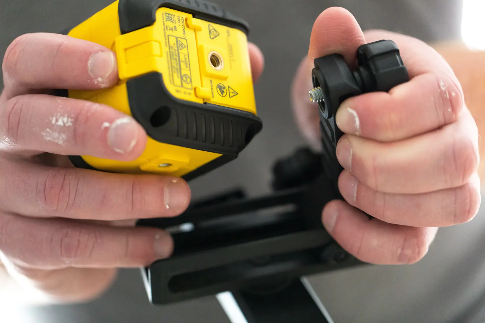 STANLEY® Cubix Cross Line Laser Red